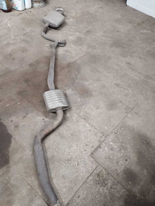 BMW E-90 запчастина б/у