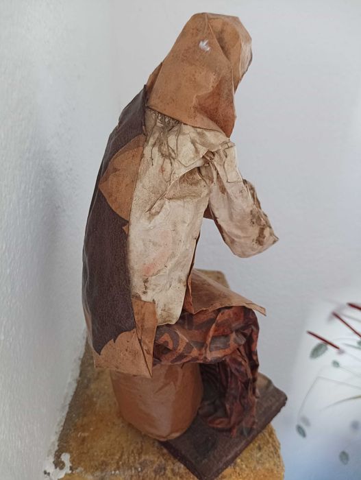 Escultura de arte mexicana em papel