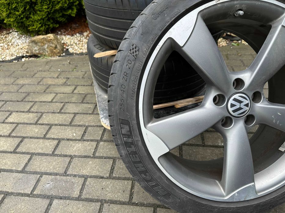 Felgi Audi 20” 4GO6O1O25AC+Michelin Pilot sport 4S 255/40 ZR20 DOT21