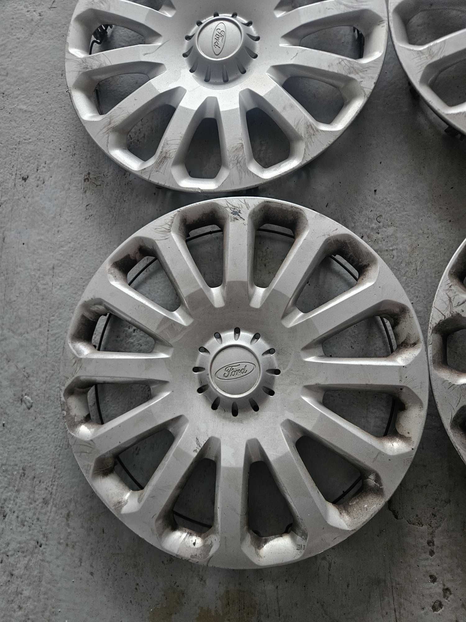 Oryginalne kołpaki Ford 15