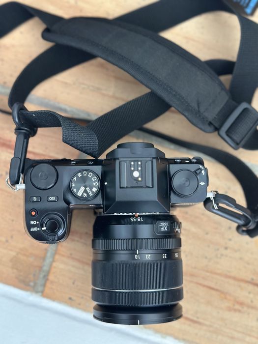Fujifilm X-S10 + XF 18-55mm f/2.8-4 R LM OIS