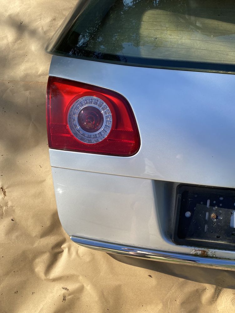 Klapa Bagażnika Passat b6 LA7W