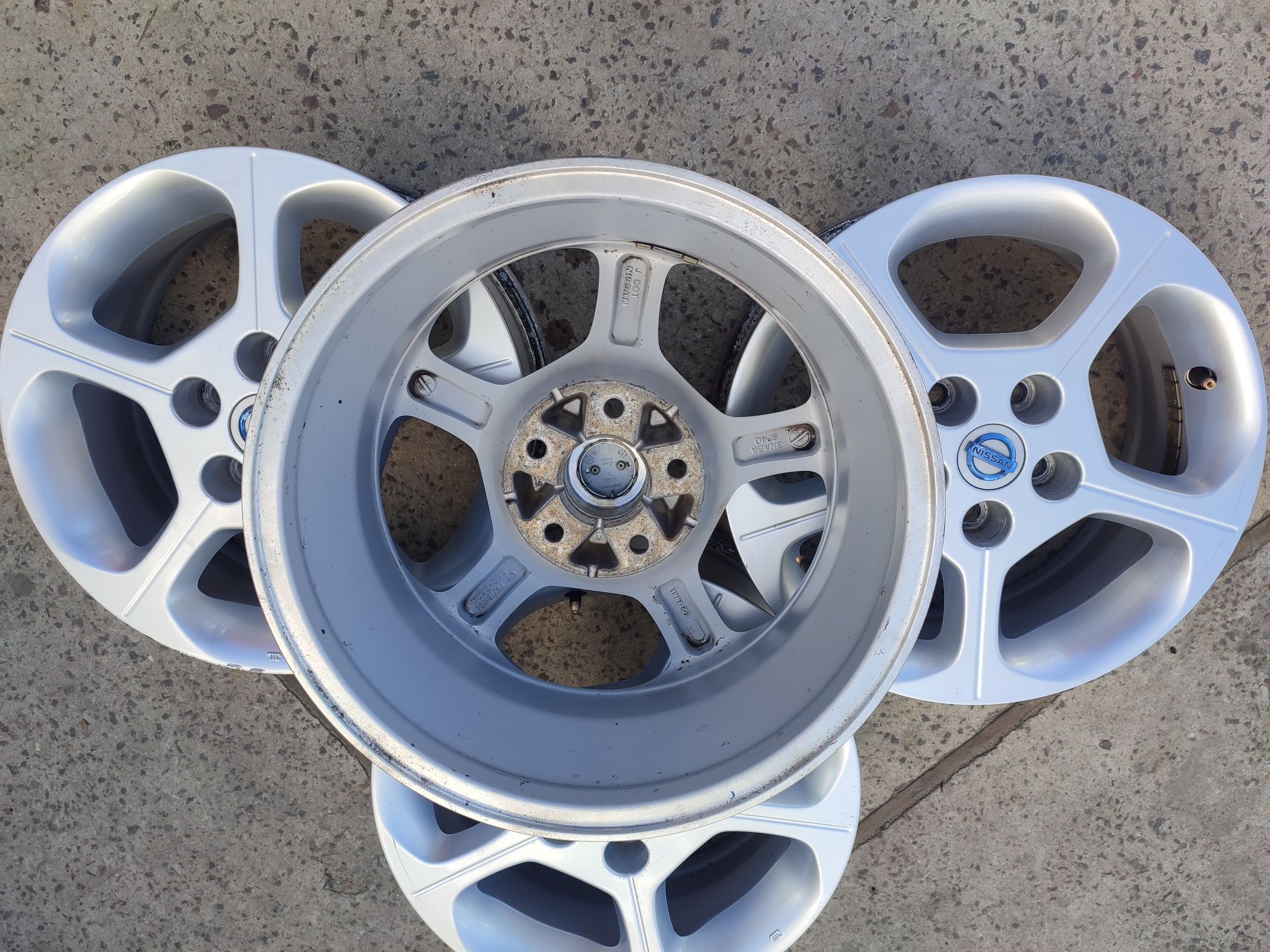 Диски 5/114.3 R16 Nissan leaf