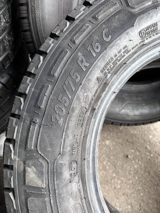 Мішелін 2023 рік Всесезонні на спарку Крафтер Спрінтер Мастер