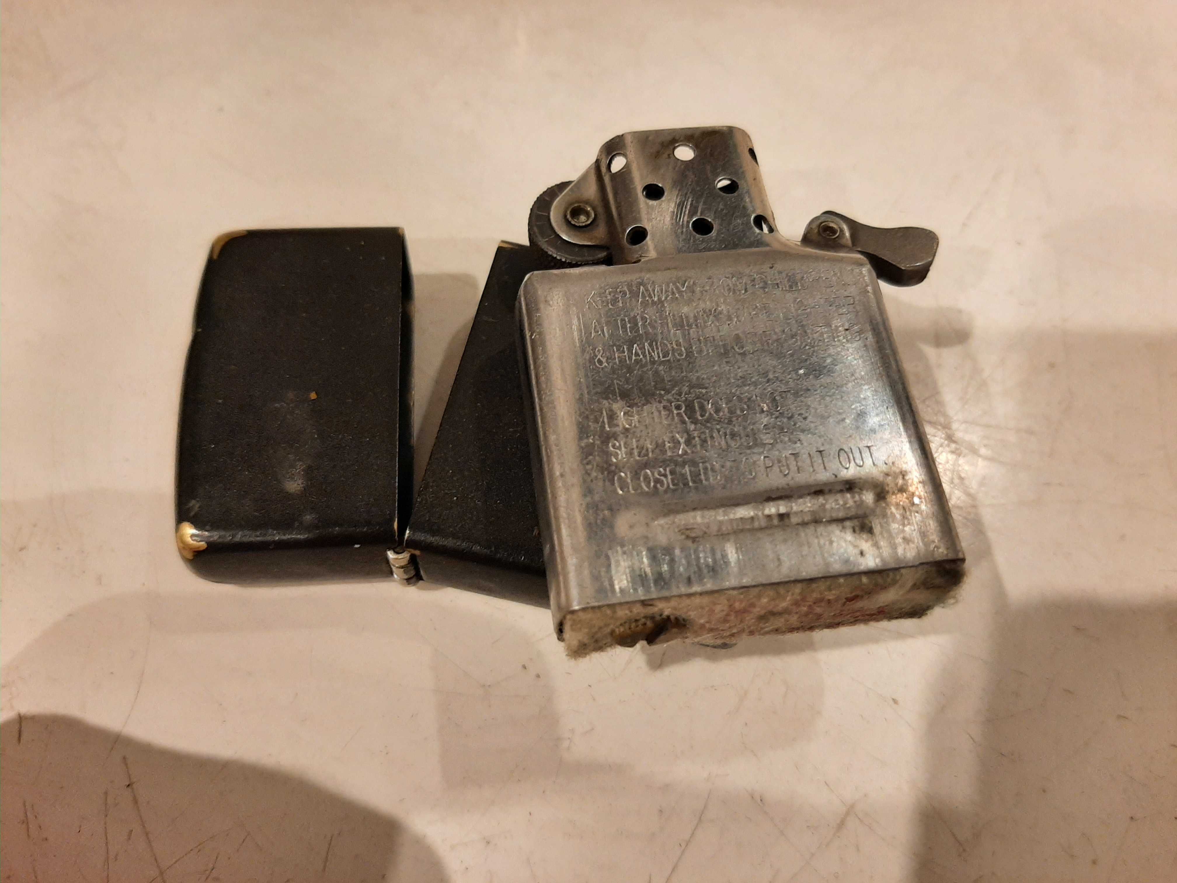 Зажигалка бензиновая Zippo на подарок