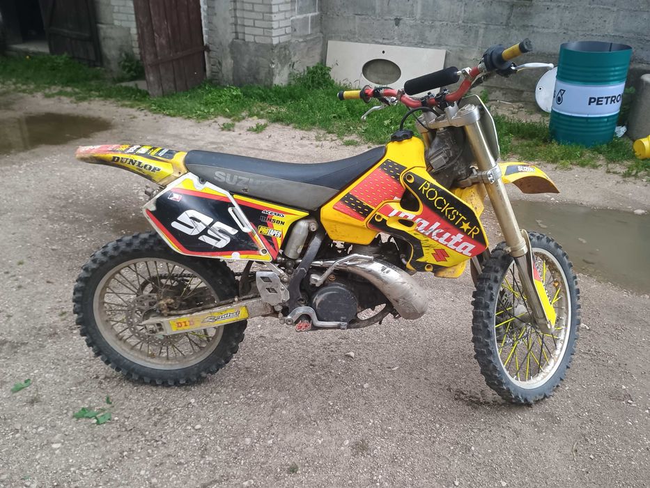 Cross Suzuki RM 250 2T