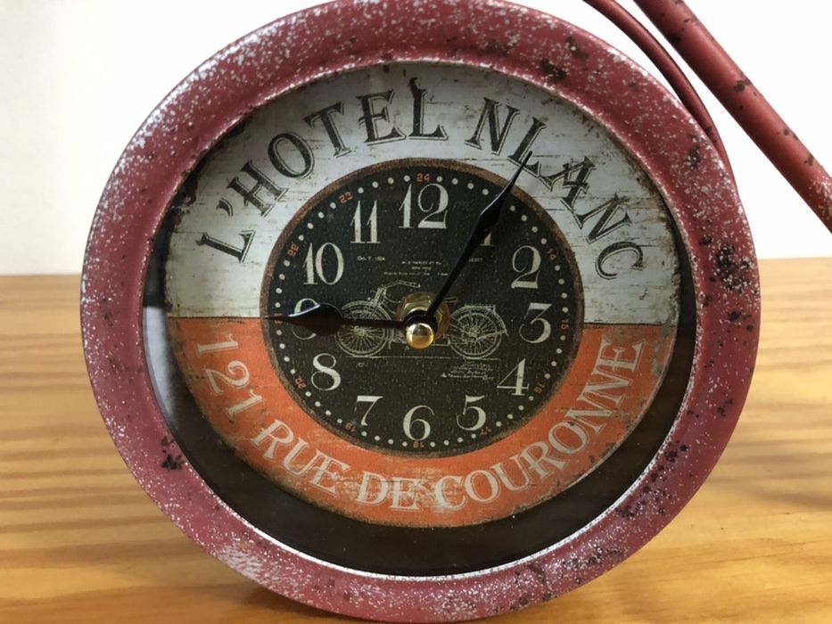 Vendo relógio decorativo