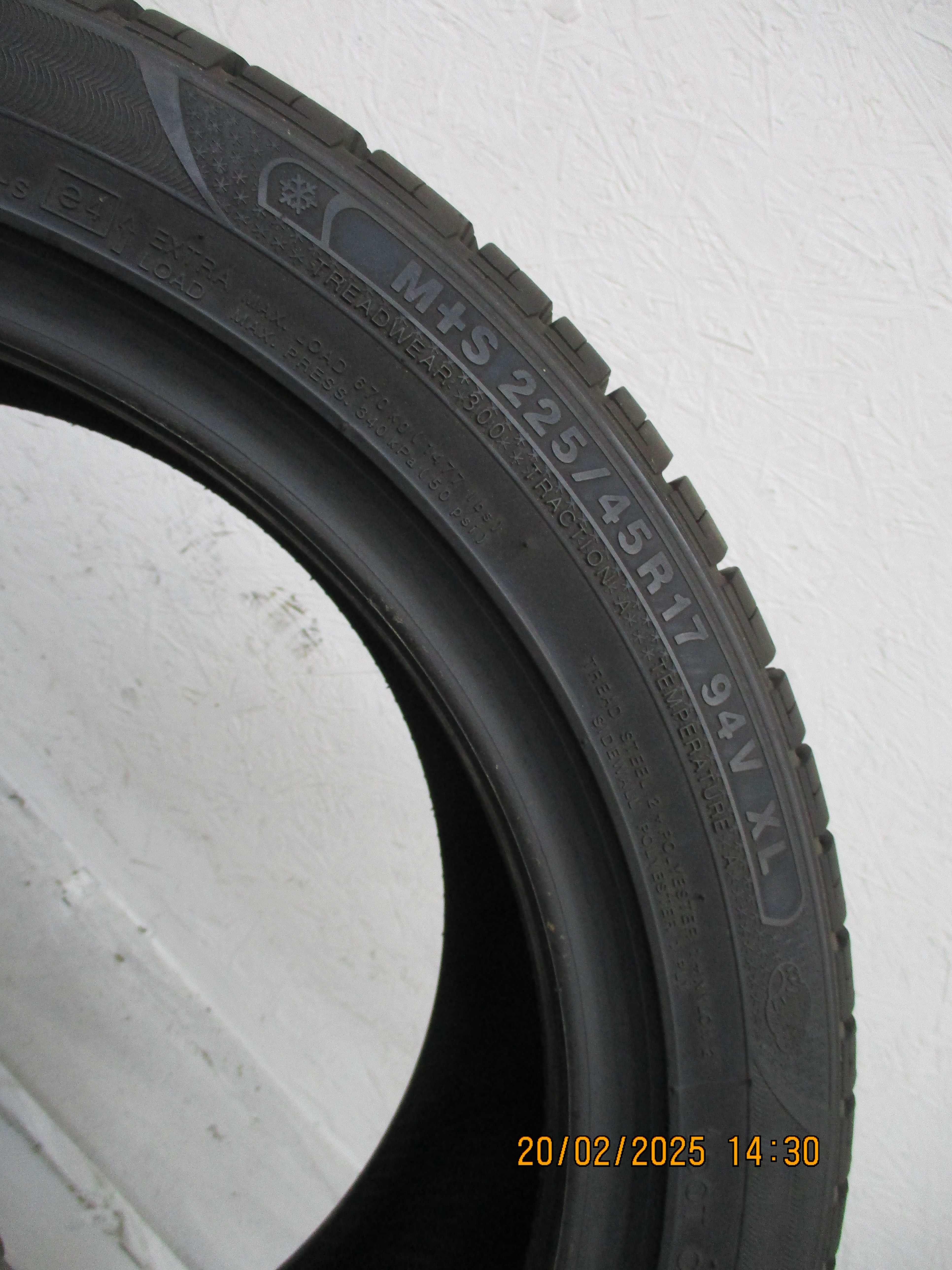 1x 225/45R17 Kumho Solus Vier (All Weather) 7,4mm