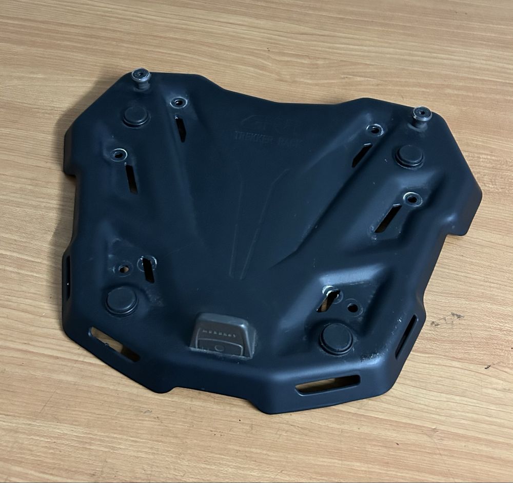 Base Top Case Givi Monokey M9B