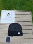 Czapka Louis Vuitton LV