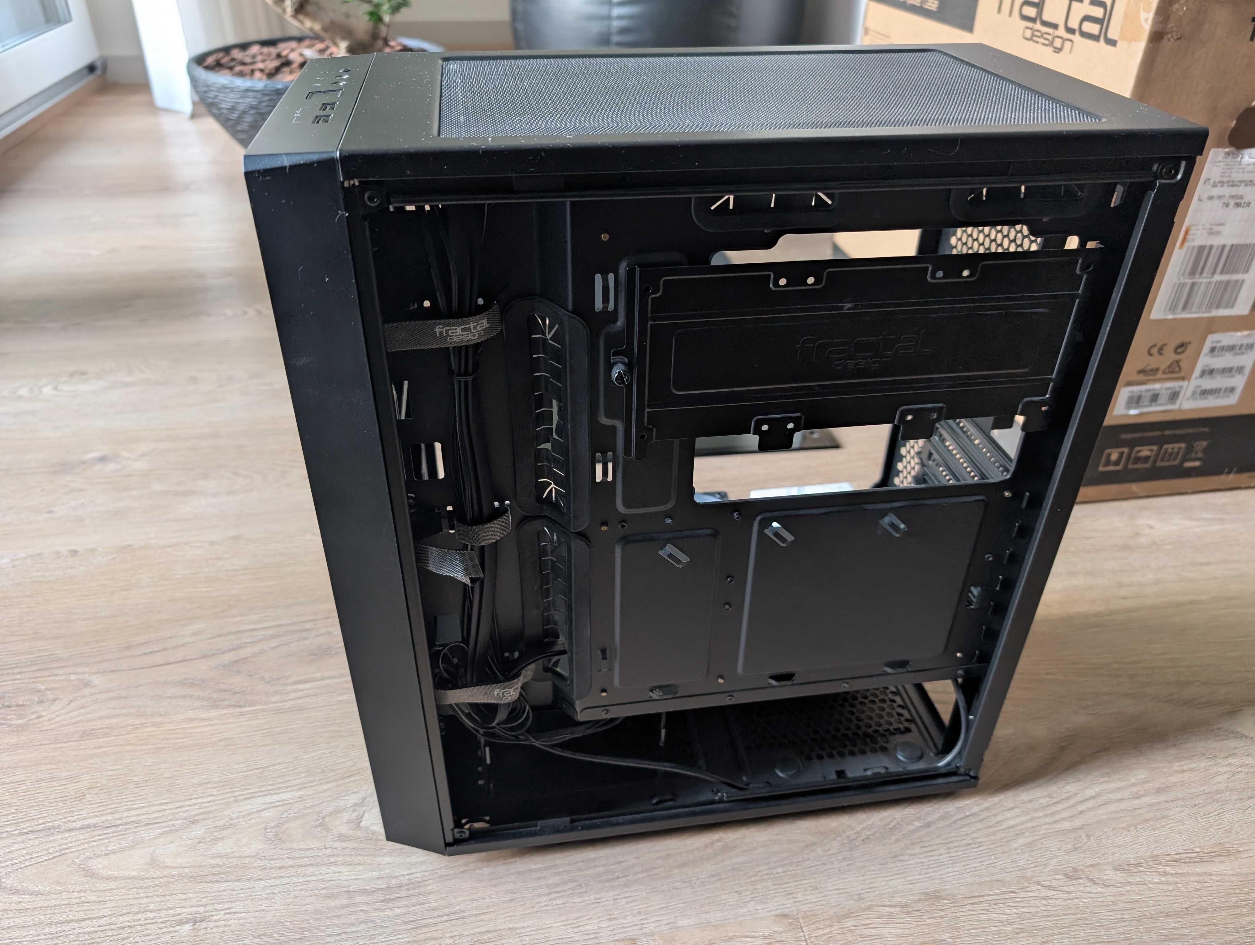 Fractal Design Meshify C (caixa ATX preta, vidro temperado escuro)