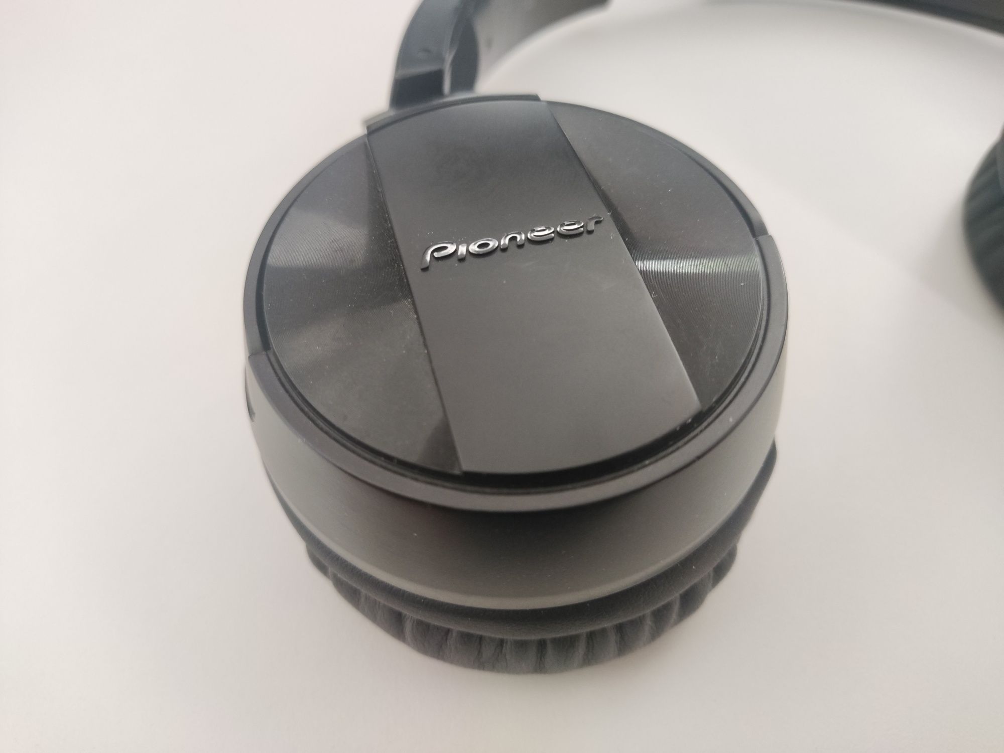 Pioneer SE-MJ553BT