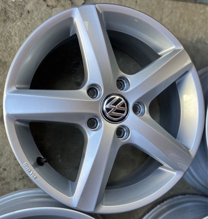 Диски Volkswagen Golf 7 E Golf R 16 5 112