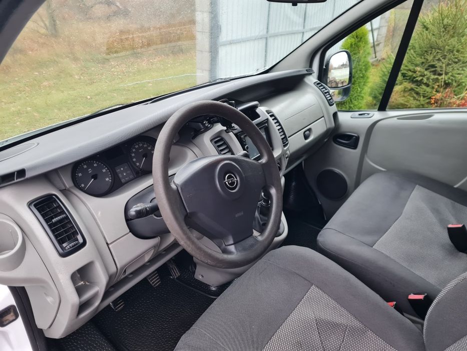 Opel Vivaro 2005