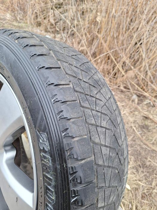 Зимние шины на дисках на АУДИ Q7 2007/2015 годов.
