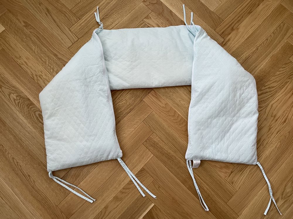 MimiNu Ochraniacz do łózeczka niebieski 30x180 bawełna wiązany cm
