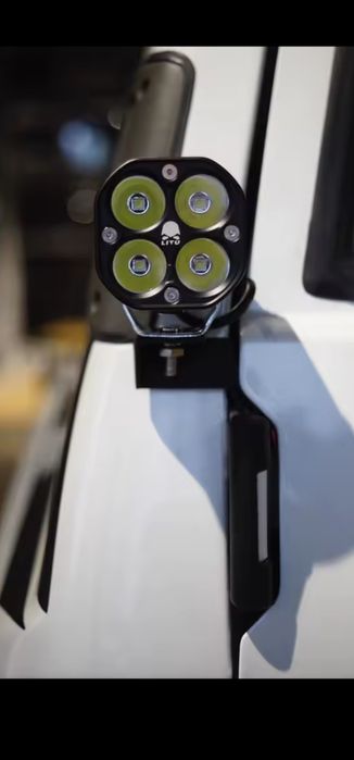 Kit farol de trabalho para Patrol Y60