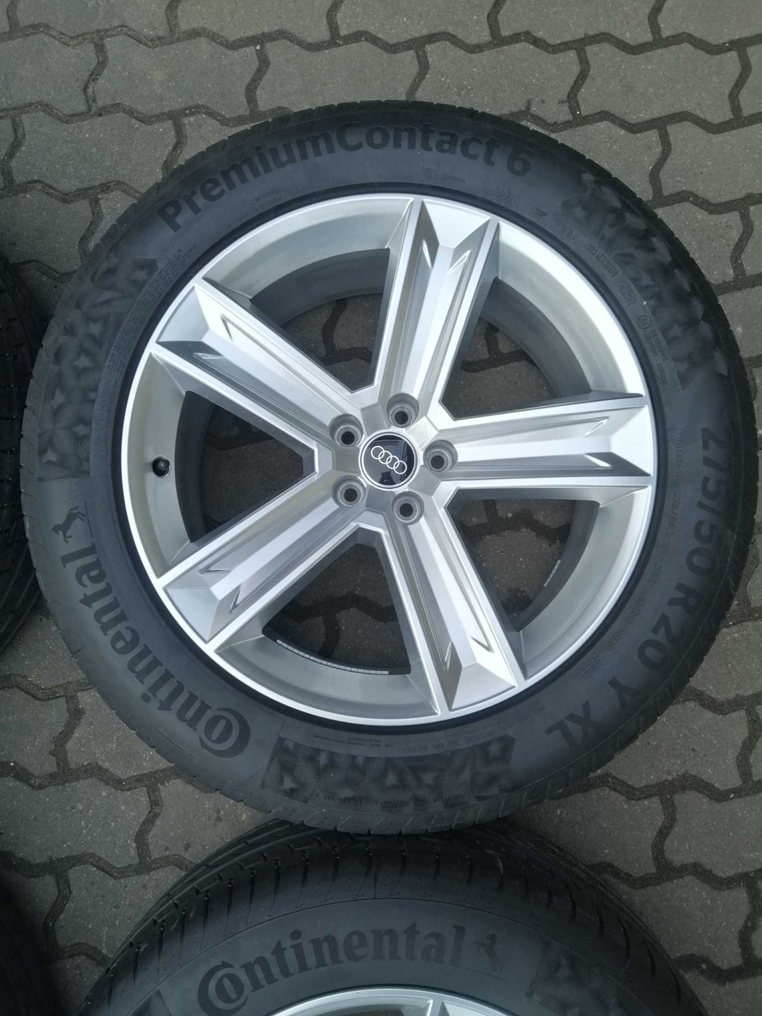 Koła Felgi Alufelgi 5 x 112 R 20 Oryginalne Audi Opon Conti Jak Nowe