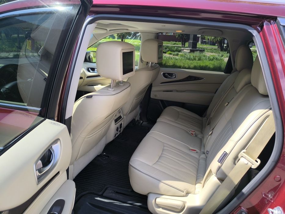 Продам автомобіль або обміняю на нерухомість в Одесі