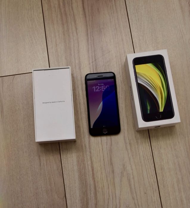 Iphone se 126GB  stan jak na zdjeciach
