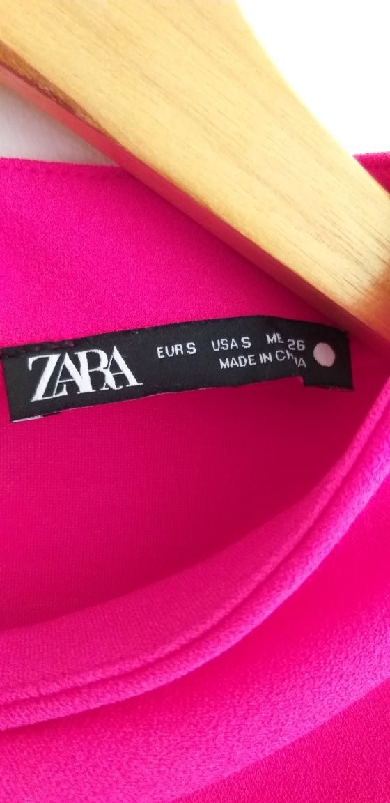 Blusas Zara mulher
