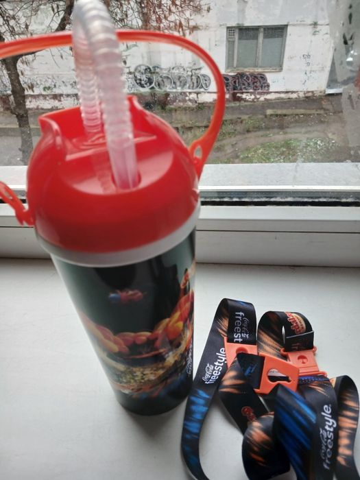 Термоса  детский  и взрослых для спорта