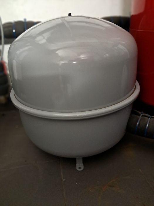 Naczynko przeponowe-wyrównawcze 80l reflex