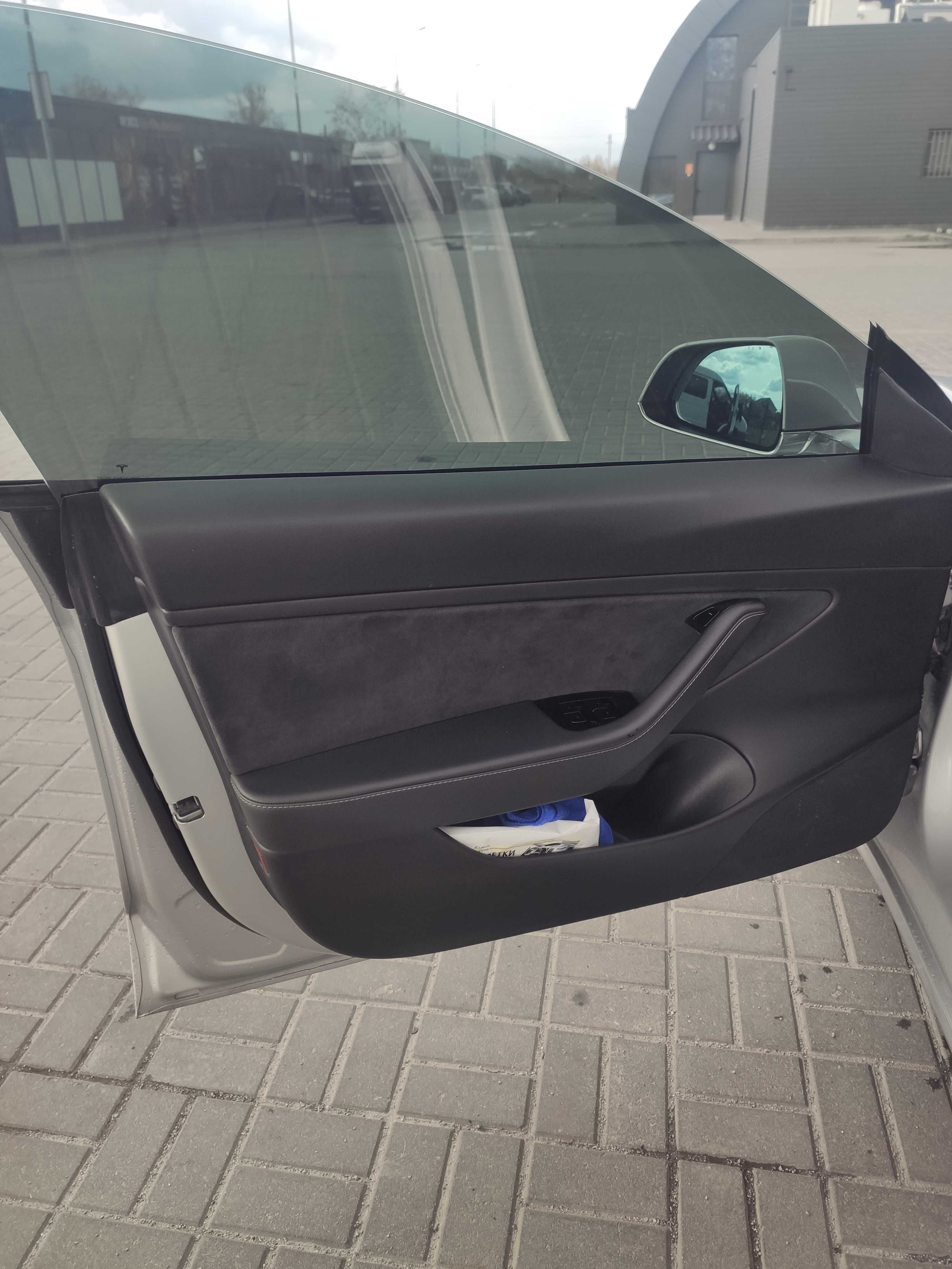 Tesla Model 3 Long Range