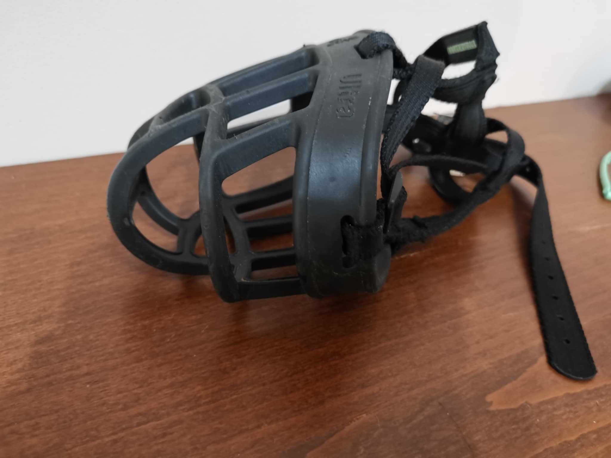Kaganiec fizjologiczny Baskerville Ultra Muzzle rozmiar 5 prawie nowy!