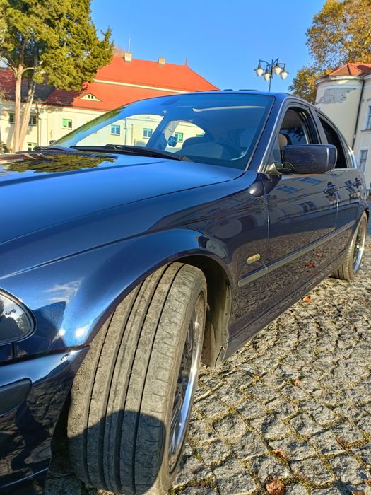 BMW seria 3 E46 330d  ZADBANA!!!