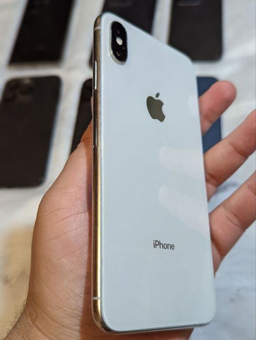 Iphone XS MAX 64gb. Нова батарейка гарний комплект!