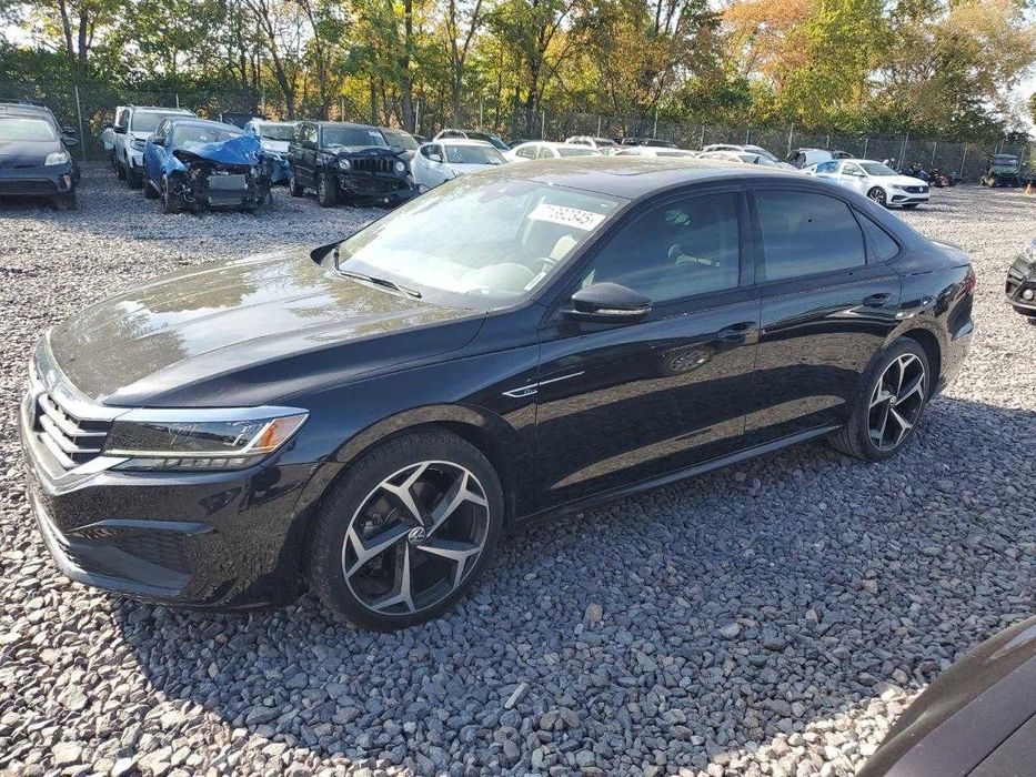 VOLKSWAGEN Passat R-Line 2020