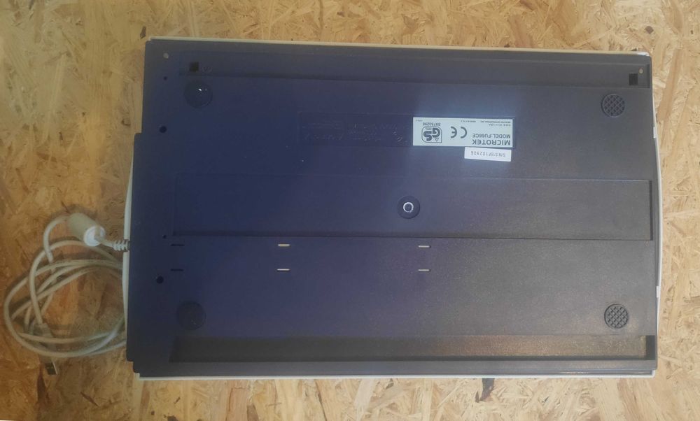 Сканер планшетный Microtek ScanMaker 3630