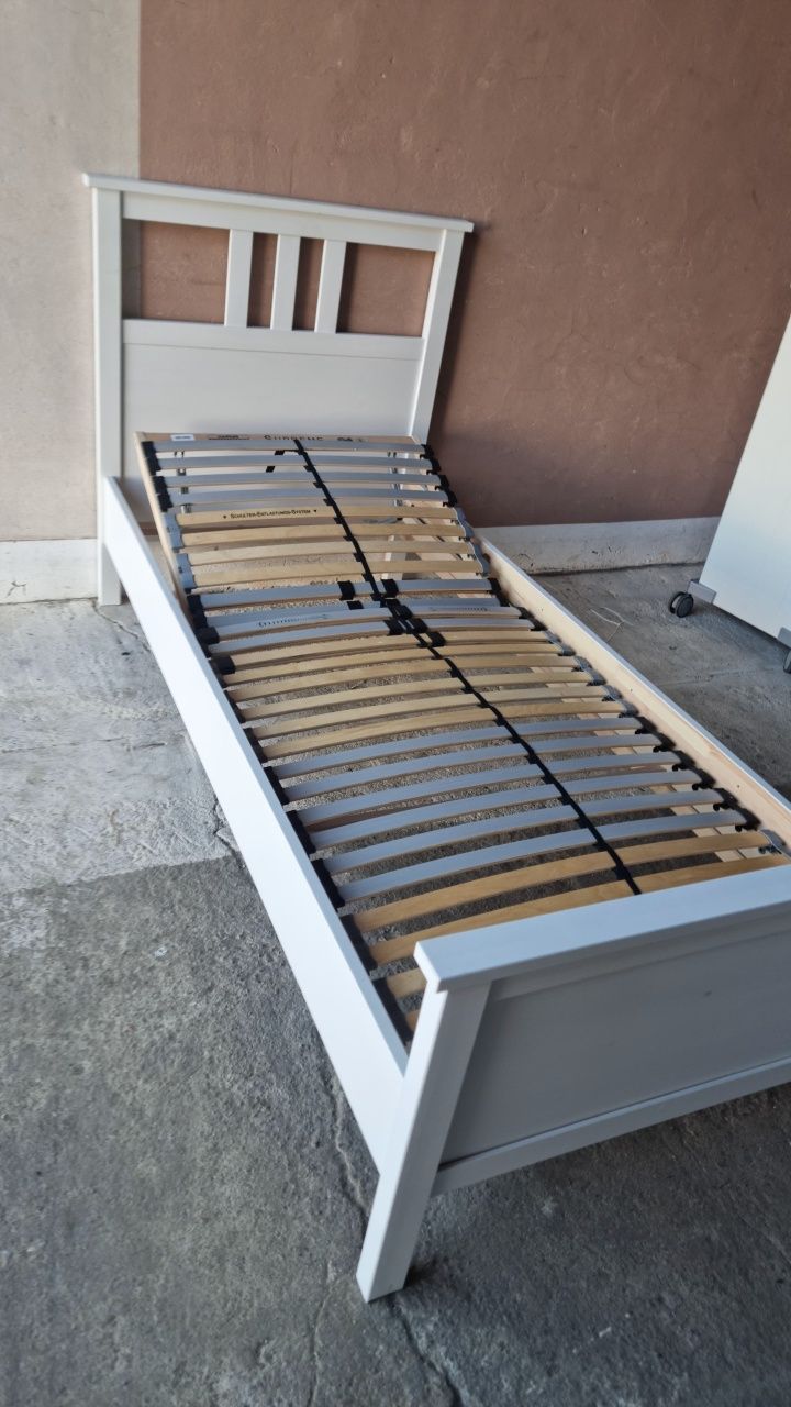 Łóżko pojedyńcze Ikea Hemnes