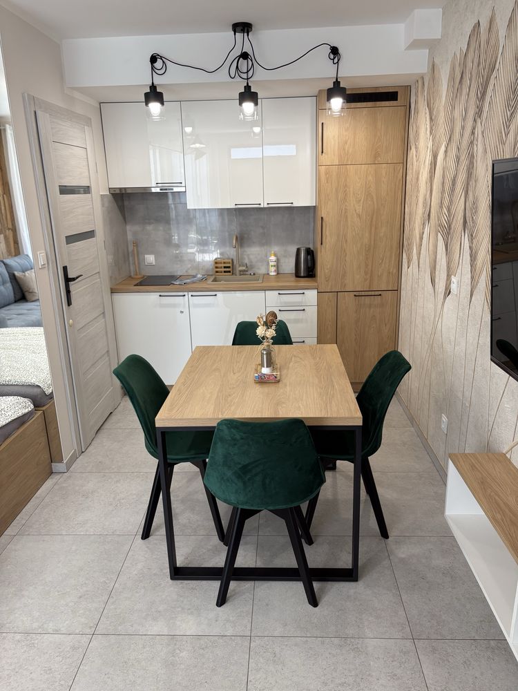 Apartament Szczyrk 4os pokój weekend Góry Beskidy nocleg pokój wakacje
