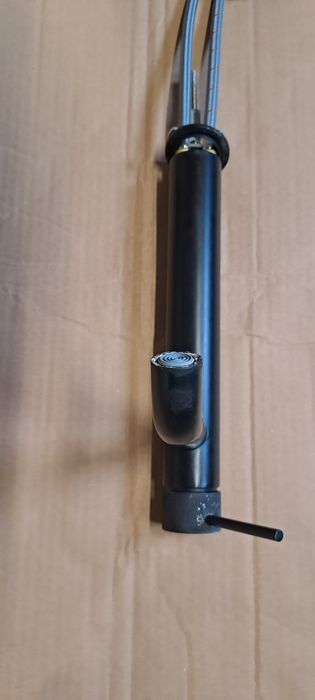 Bateria umywalkowa czarna