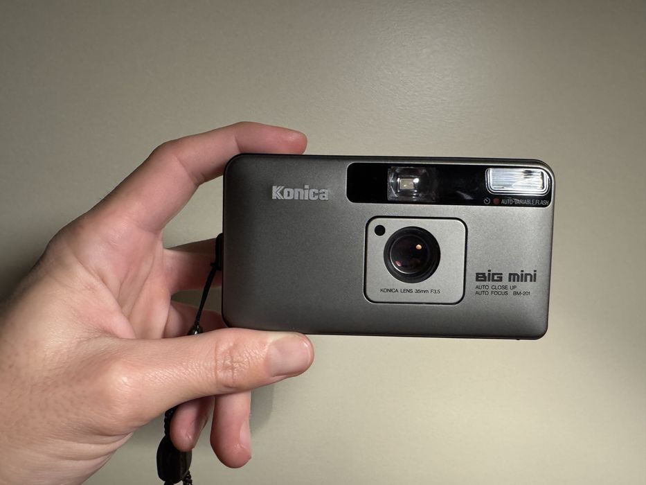 Konika Big Mini , Camera Analogica
