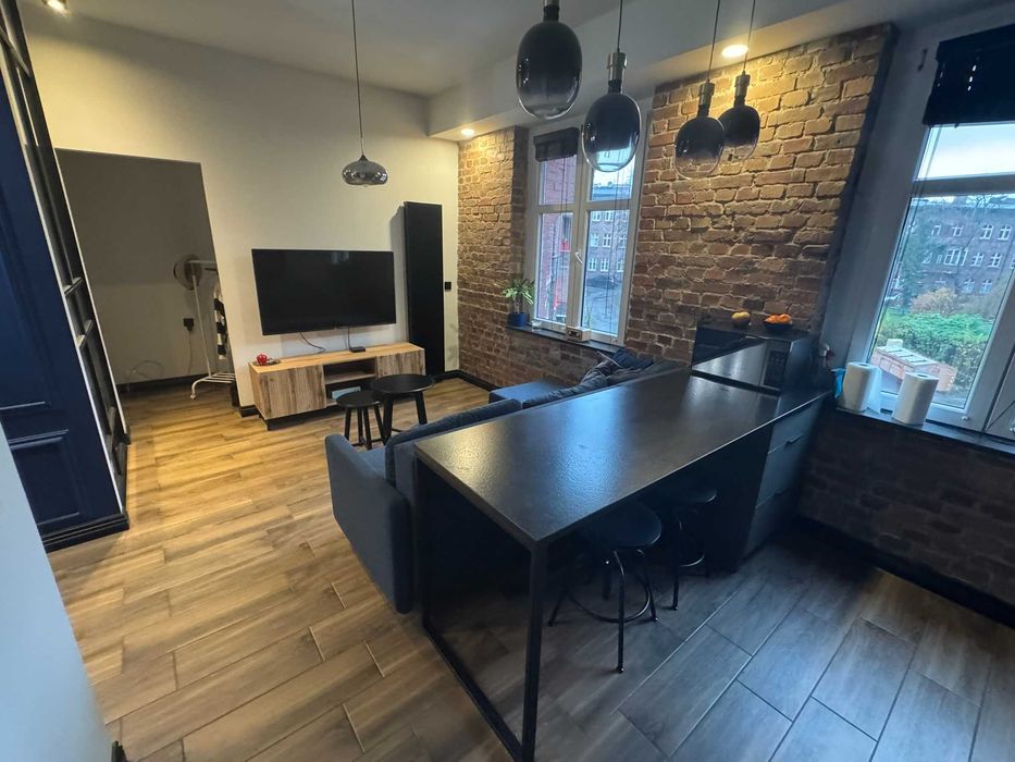 Duża kawalerka z oddzielną sypialnią- Nikiszowiec