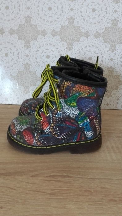 Buty dziewczęce kornecki