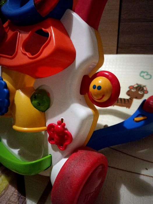 Ходунки - ігровий центр " Перші кроки "