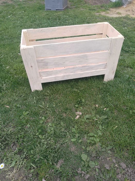 Donica drewniana , doniczki , donice drewniane