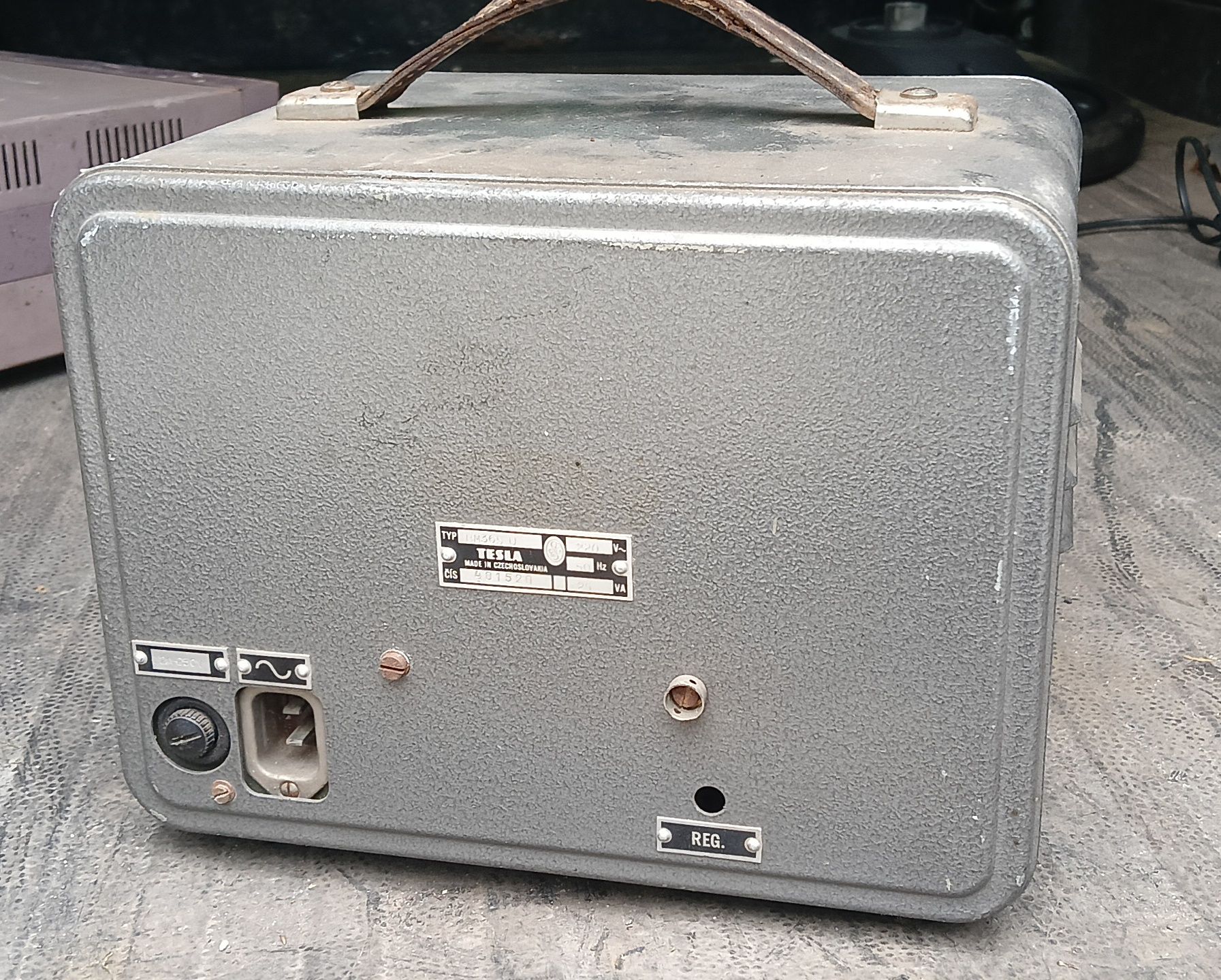 Stary RC oscylator generator napięcia TESLA BM 365 U