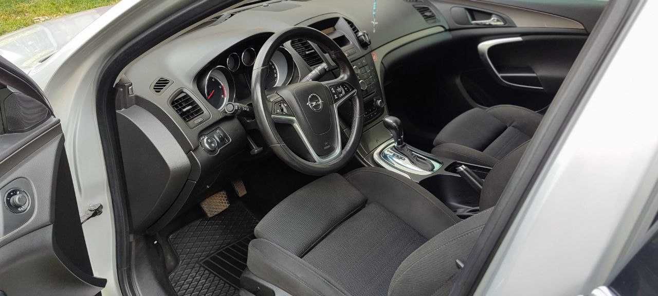 Продам Opel Insignia
