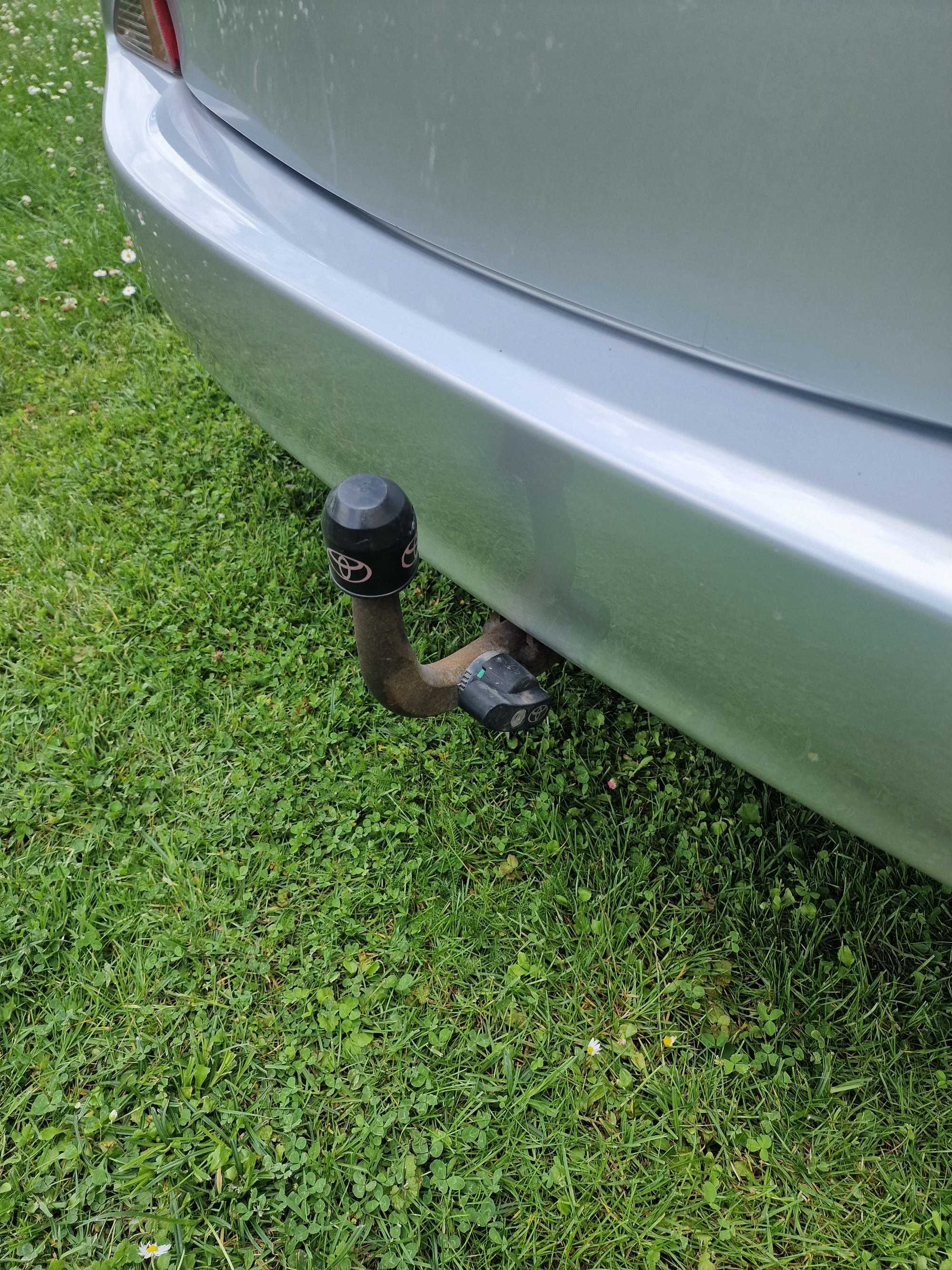 Toyota Verso S 1.3 VVT-i 99KM automat