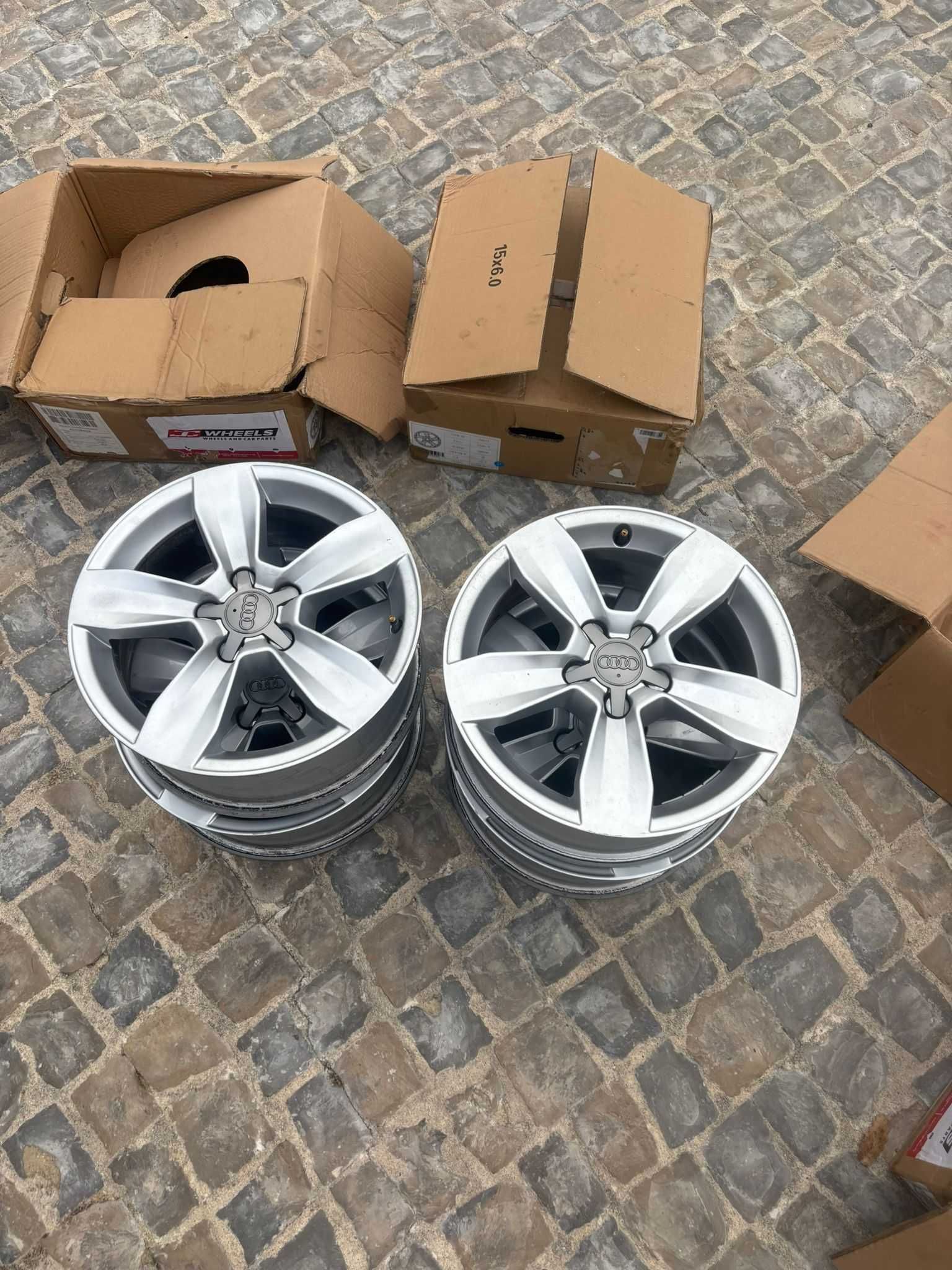Jantes Originais Audi 17" – 5 Furos – Conjunto de 4