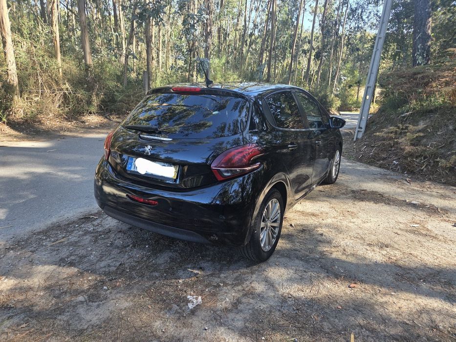 Peugeot 208 Hdi 2019