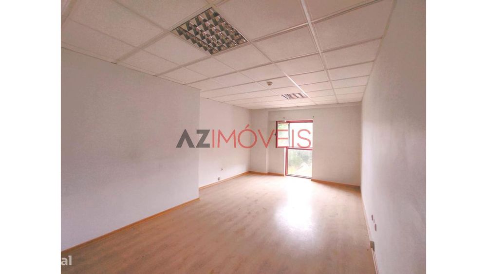 Escritório Á Venda Em Leiria