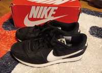 Buty Nike MD Valiant 6y 38,5 czarne