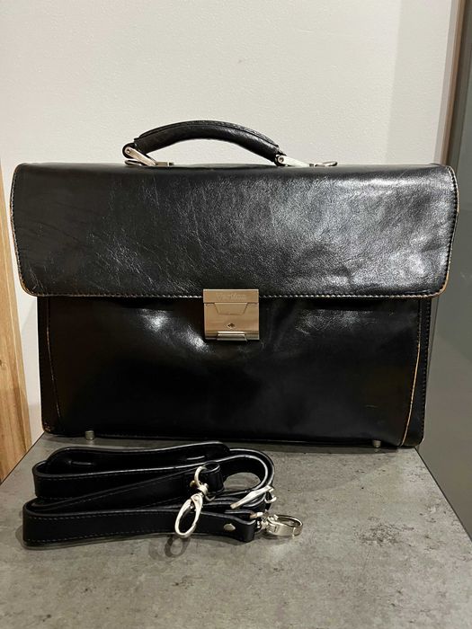 czarna skórzana teczka Vertica