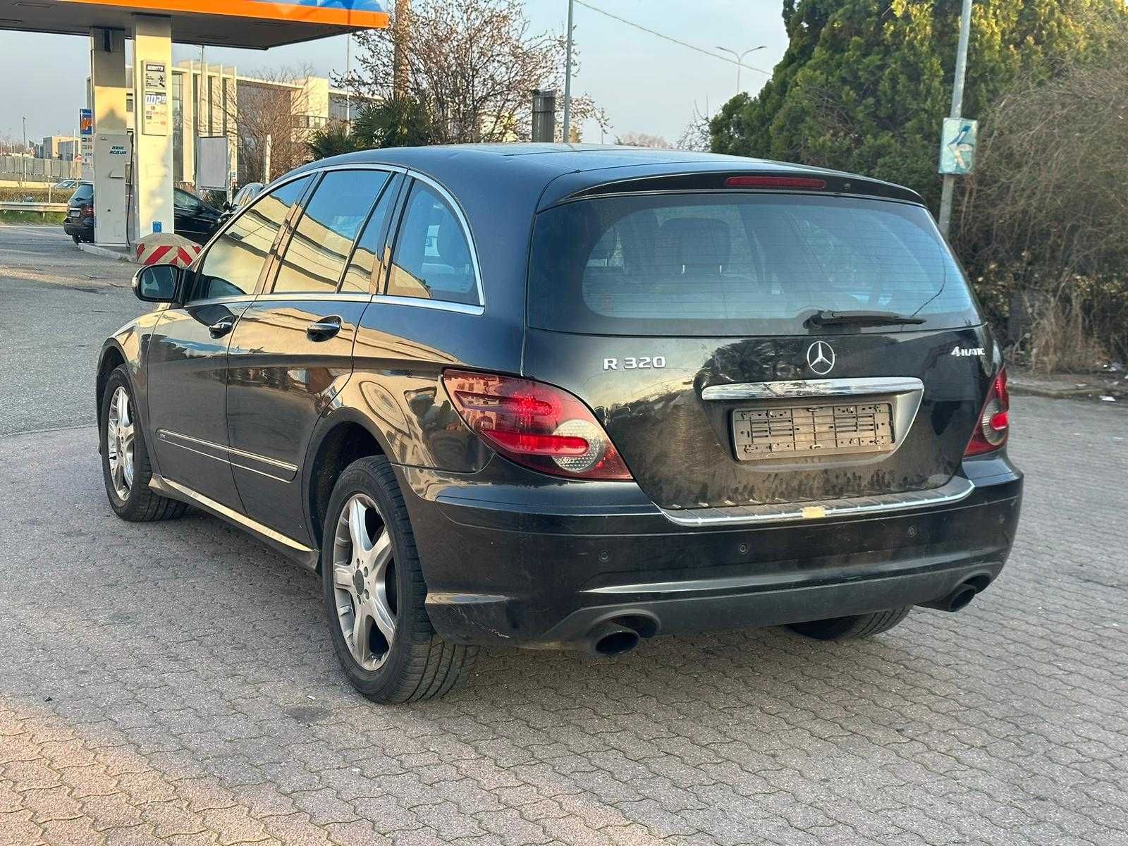 Mercedes R klasa 3.2d  Posiadam inne auta  z włoch  całe  i uszkodzone